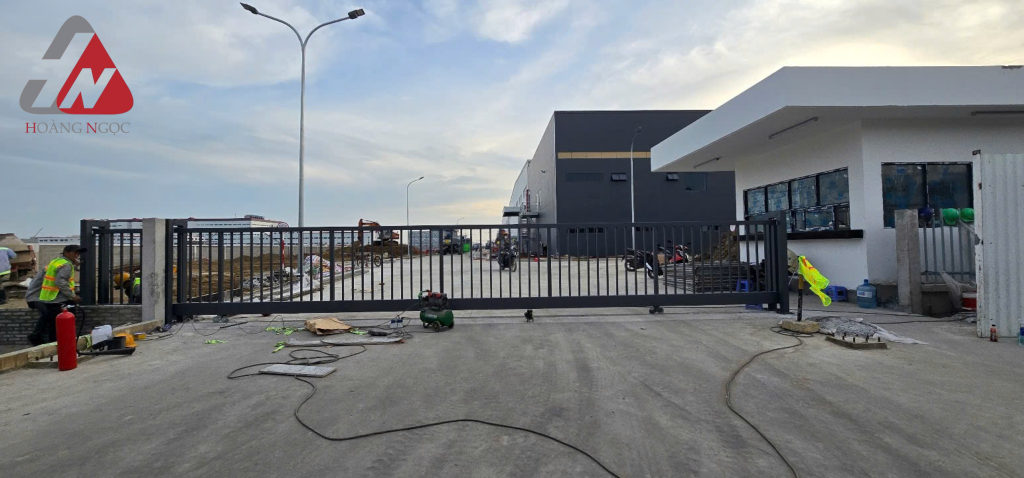 dich-vu-lam-cong-tu-dong