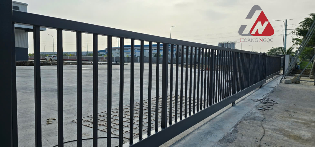 thi-cong-cong-tu-dong-tai-tp-hcm