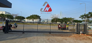 cong-tu-dong-cho-cong-ty-kcn-tp-hcm