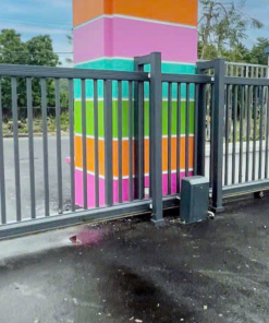 Cổng Trượt Tự Động Tại Trường Học